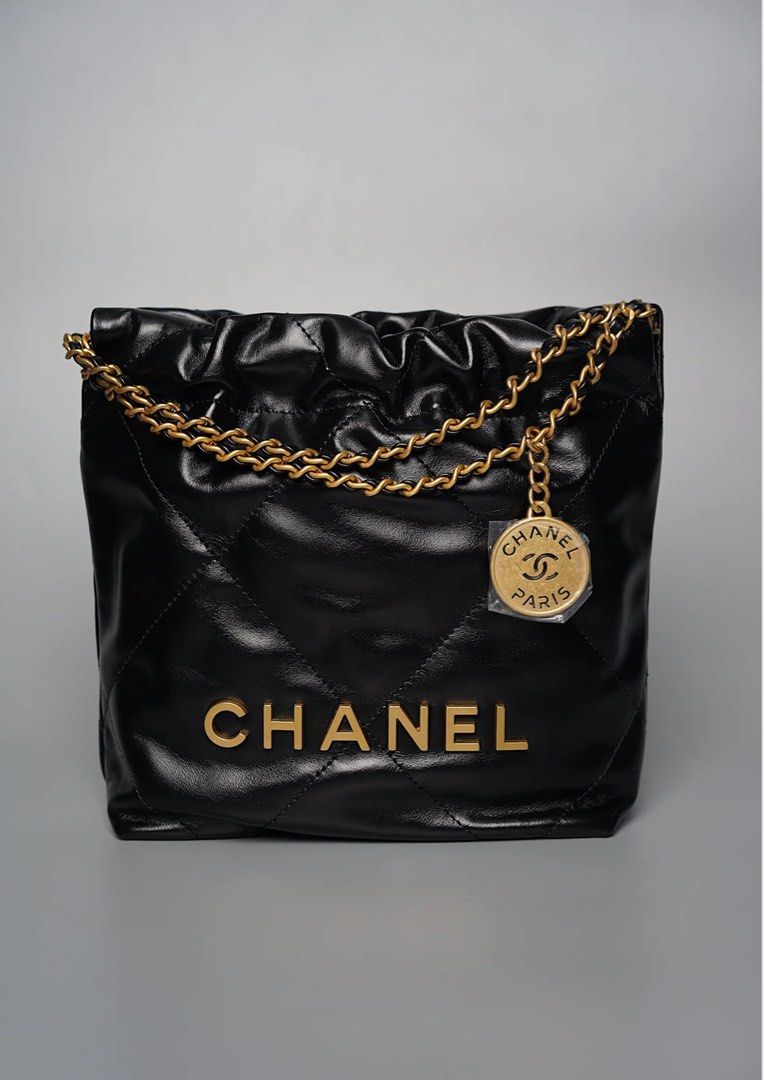 Chanel 22 large handbag, Shiny calfskin & gold-tone metal , black — Fashion  | CHANEL