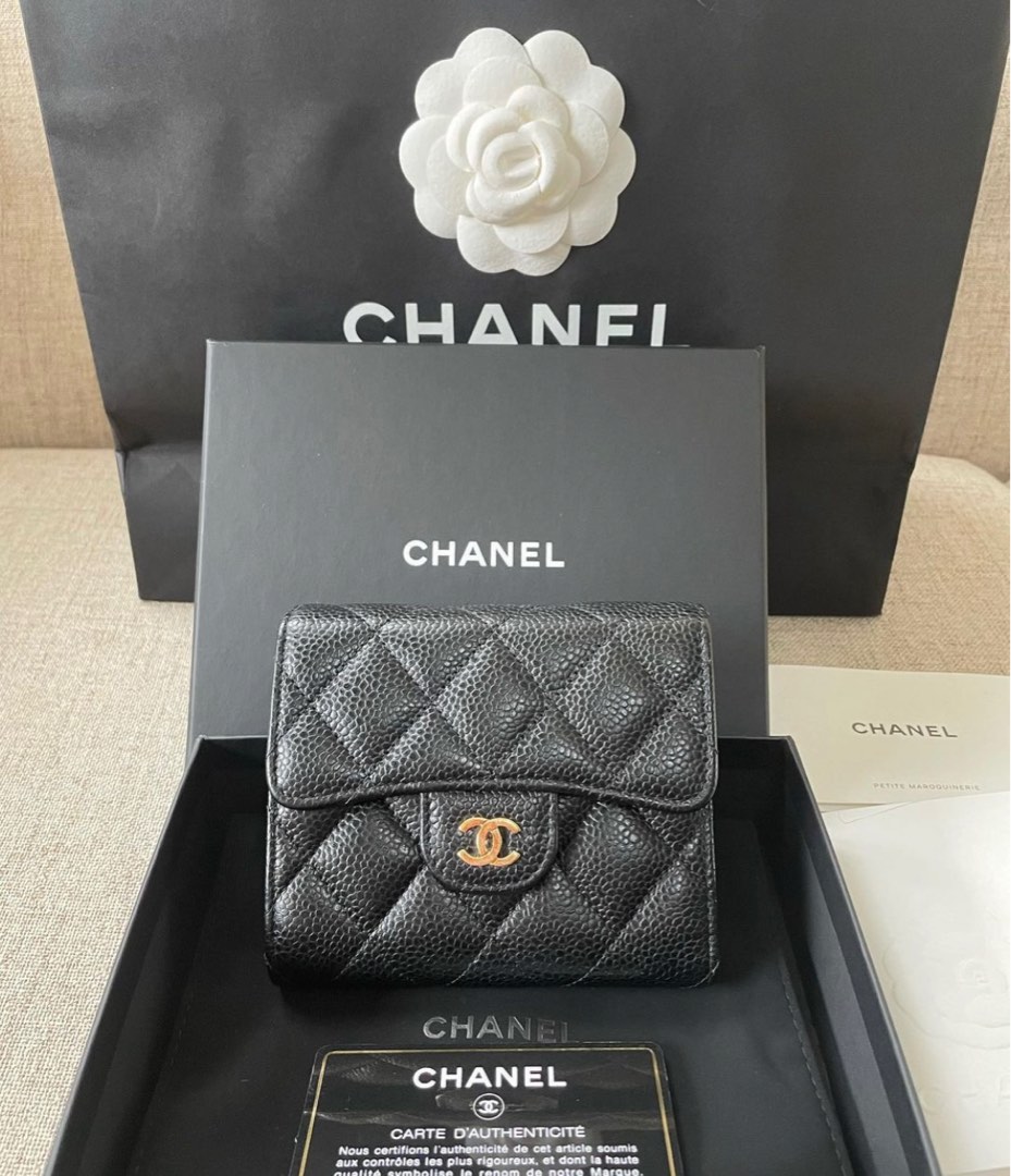 Chanel Classic Trifold Wallet in Black Caviar GHW Series 31