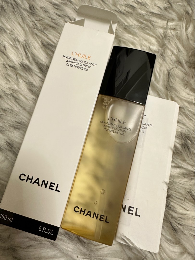 Chanel L'HUILE CLEANSING OIL卸妝油150ml, 美容＆化妝品, 健康及美容- 皮膚護理, 化妝品- Carousell