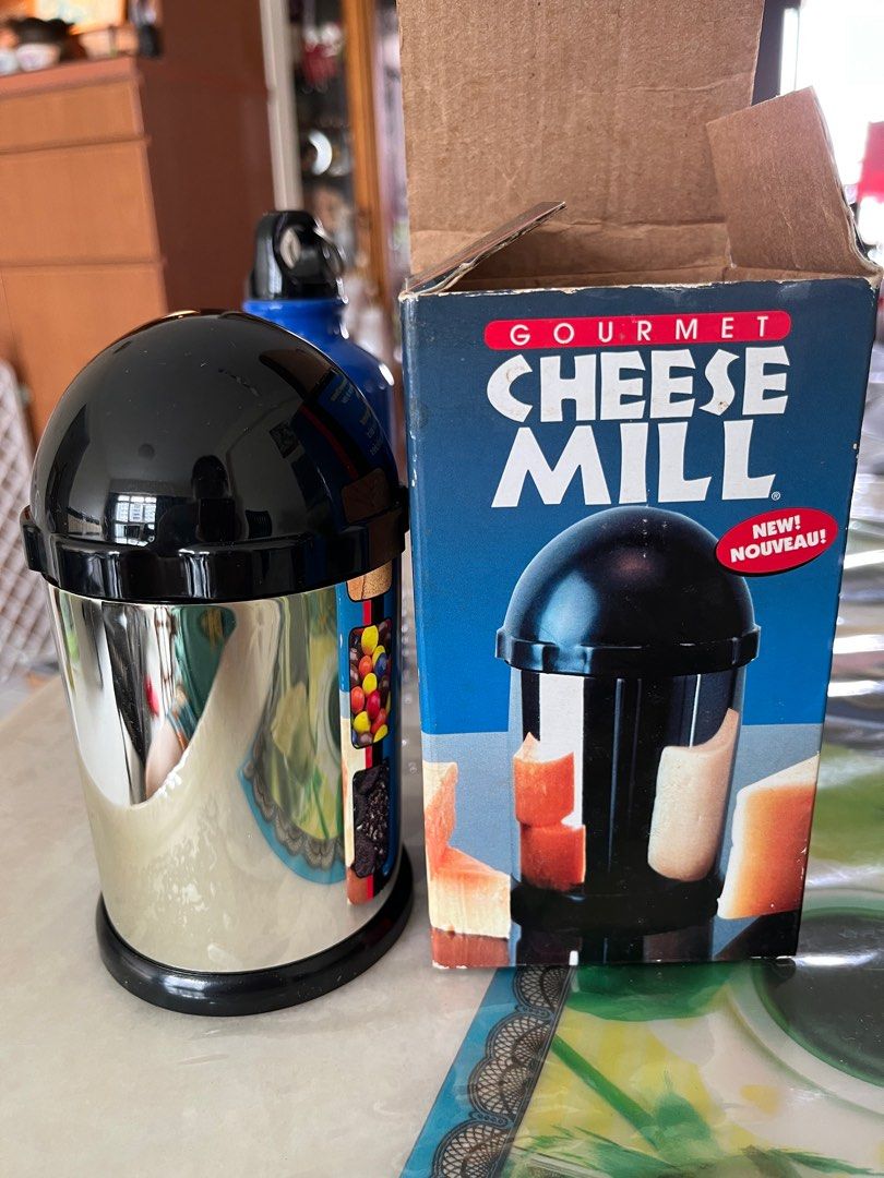 Gourmet Cheese Mill