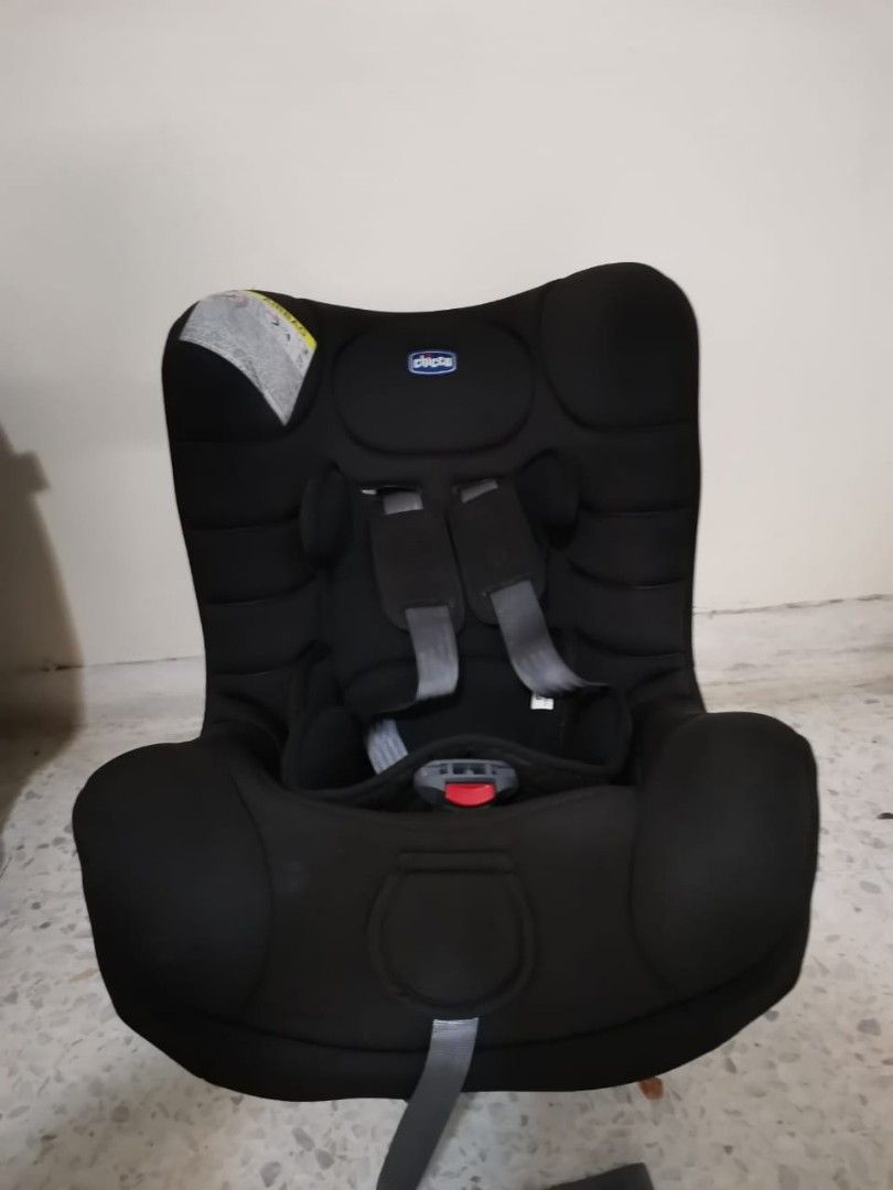 Chicco Eletta baby carseat