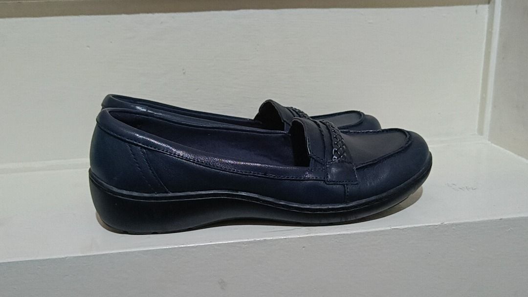 Clarks ashland hotsell lily loafer