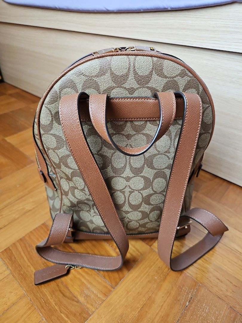 Coach bag back online