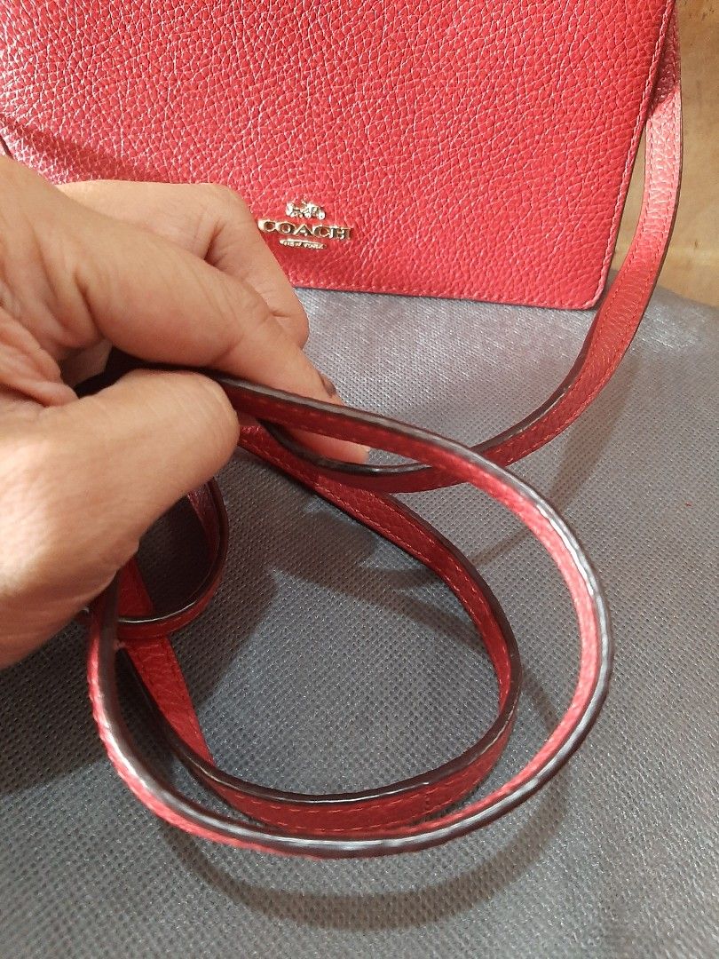 Coach wallet with handle deals