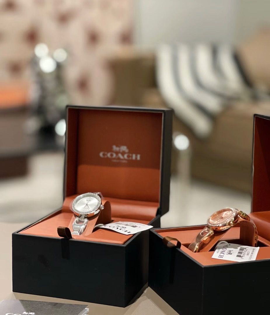 Coach watch clearance box