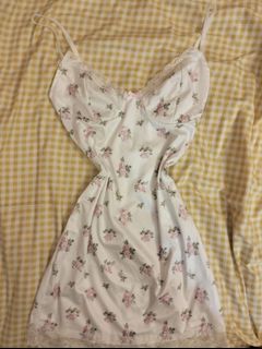 (Category: ) located in . Submitted by eveaaaaa (Listing ID 1251261667, Image 1). Description: .
