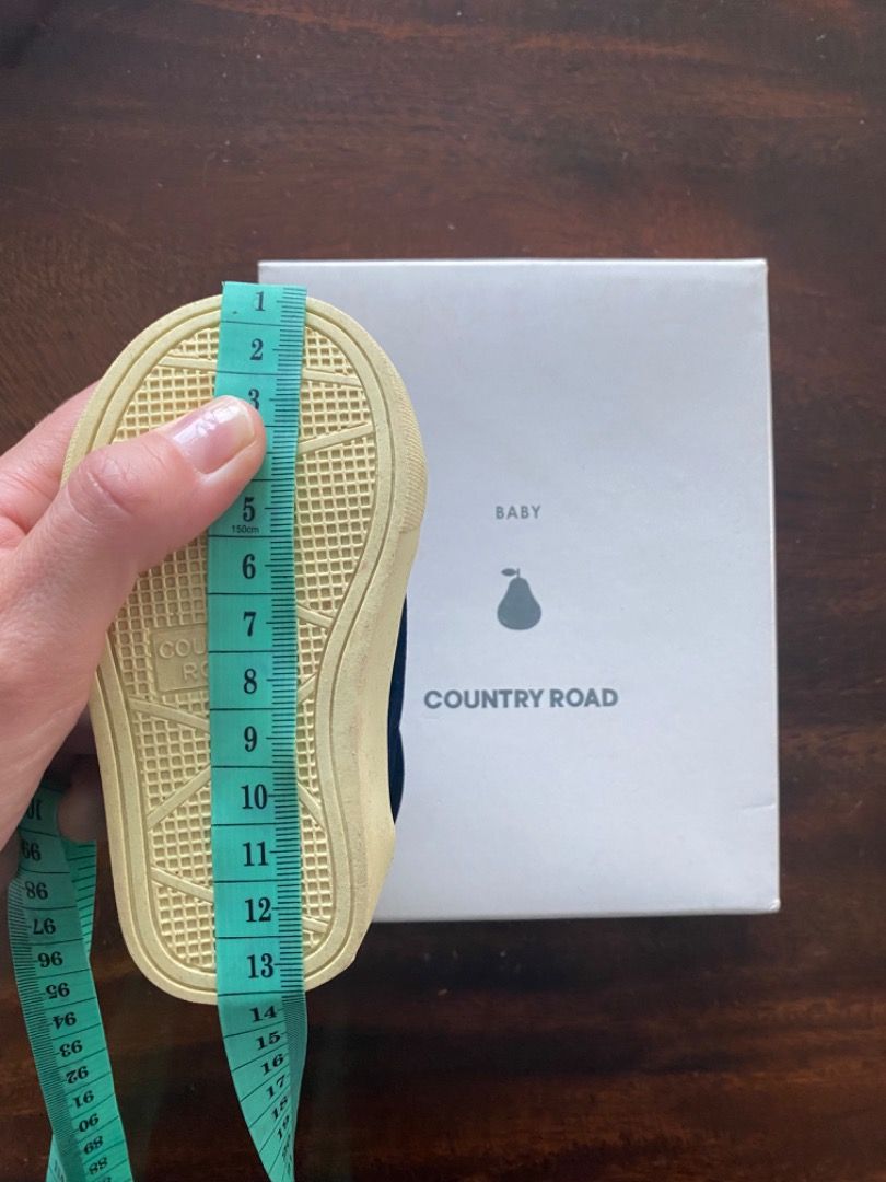 Country Road baby shoes