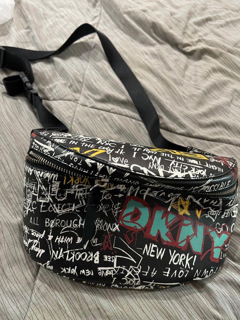 Fanny pack best sale dkny