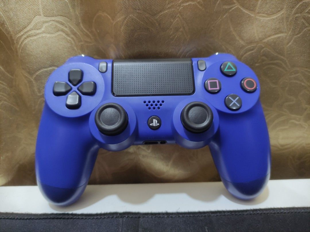 Used shop dualshock 4