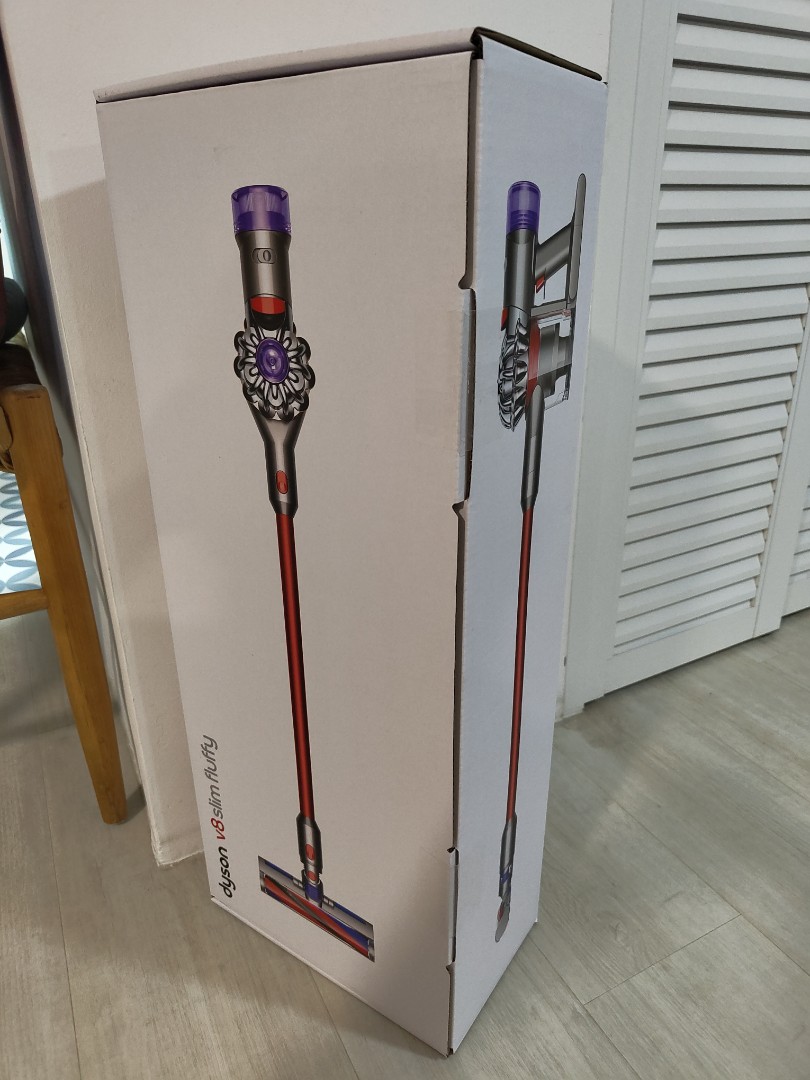 Dyson V8 Slim Fluffy, TV & Home Appliances, Vacuum Cleaner