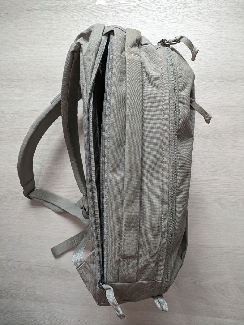 Civic panel loader deals 24l standard grey