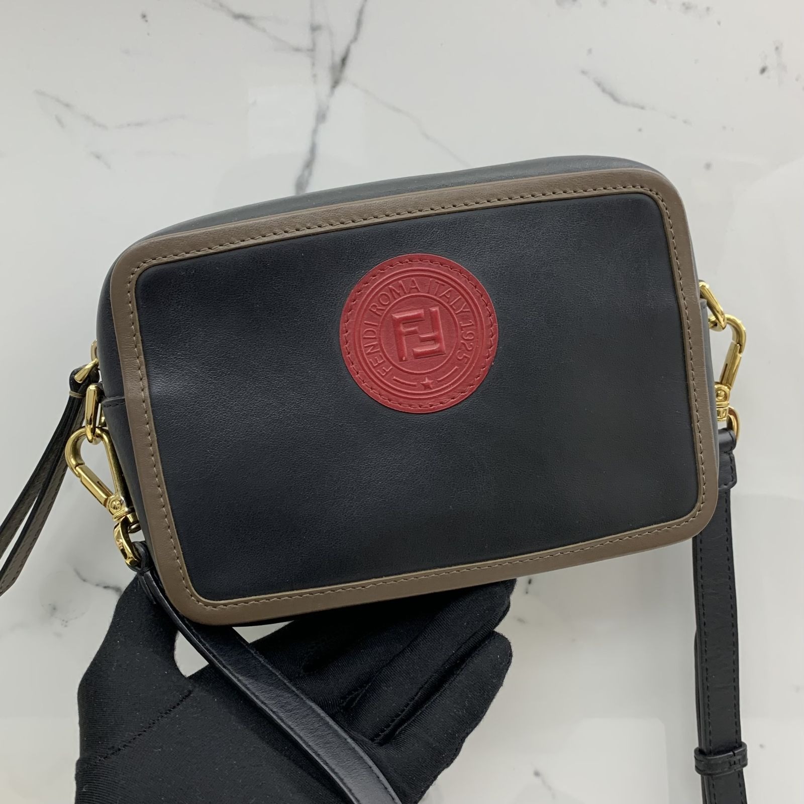 FENDI CAMERA BAG UNBOXING AND REVIEW, MISS GUNNER