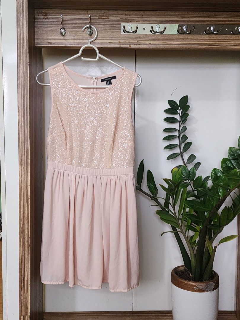 Forever21 pink pastel semi formal mini dress Women s Fashion