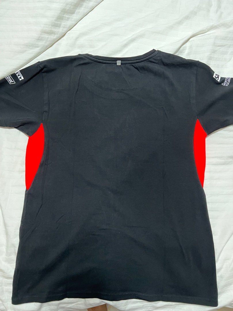 Formula one f1 2018 season McLaren Honda team t shirt t-shirt Fernando Alonso black neon orange Red Bull racing Mercedes Aston Martin Scuderia Ferrari alpine Williams haas Alfa Romeo alpha tauri stoffel vandoorne Vettel verstappen hamilton (Category: Tshirts & Polo Shirts) located in Singapore. Submitted by do.not.lowball (Listing ID 1251195808, Image 2). Description: Selling the above 2018 season McLaren Honda f1 team tshirt as shown in the pict