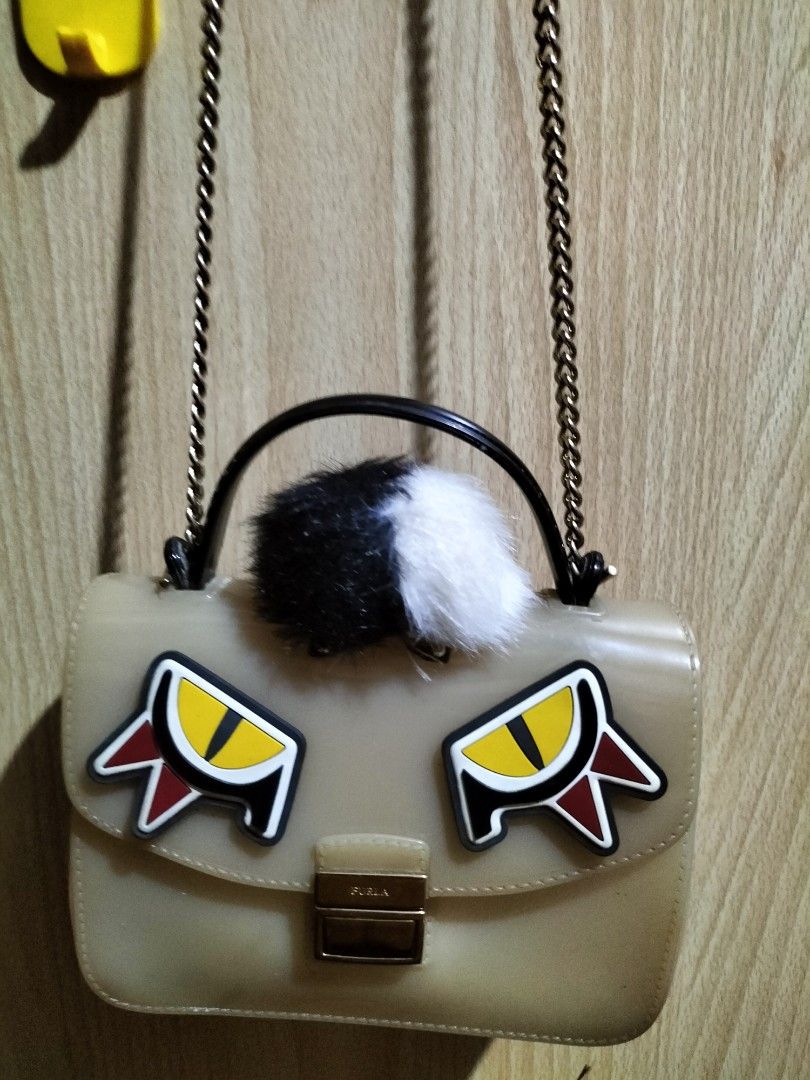 SALE Furla sling jelly Fesyen Wanita Tas Dompet di Carousell