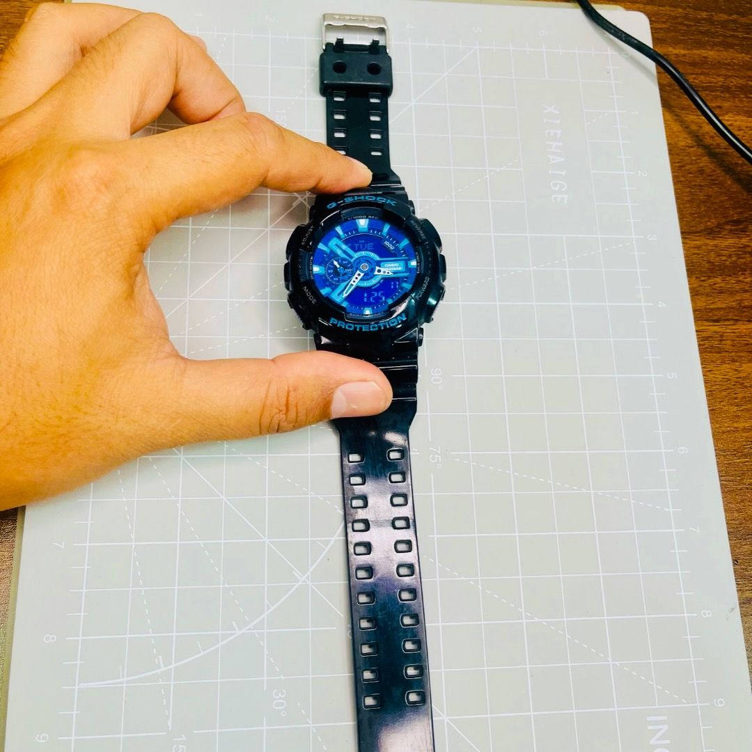 G SHOCK GA 110HC DIGITAL ANALOG WR 20BAR ANTIMAGNETIC AUTO