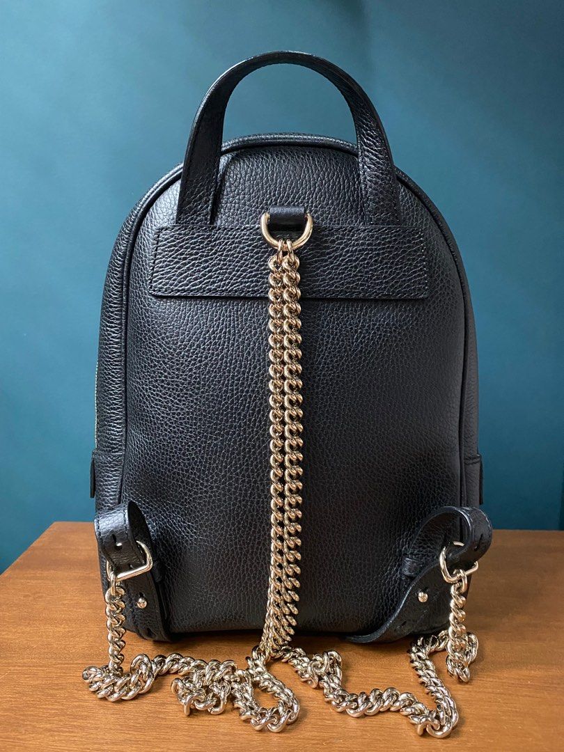 Gucci backpack 2025 chain