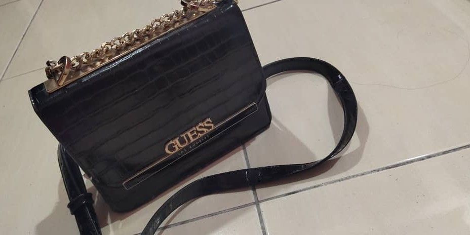 Guess discount mona crossbody
