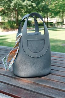 Hermes Picotin 18 Lock Bag Ostrich Gris Meyer SHW Stamp U