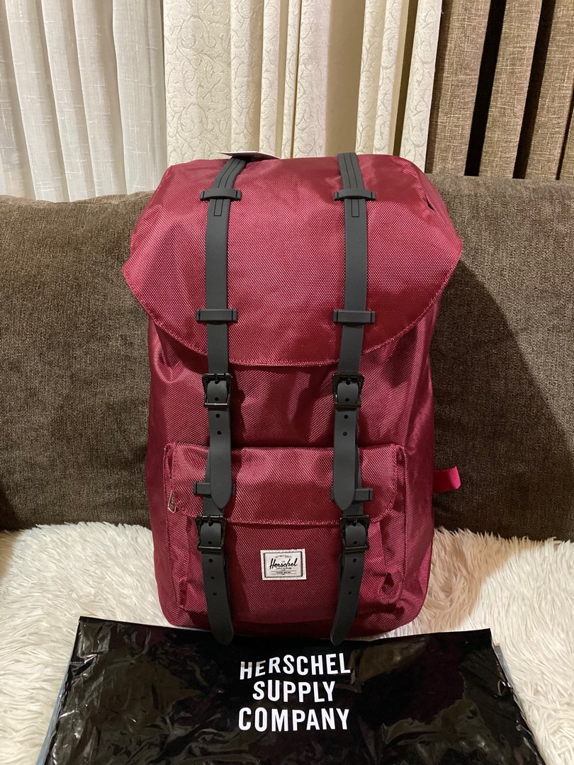 Herschel Backpack 25L Wine Red on Carousell