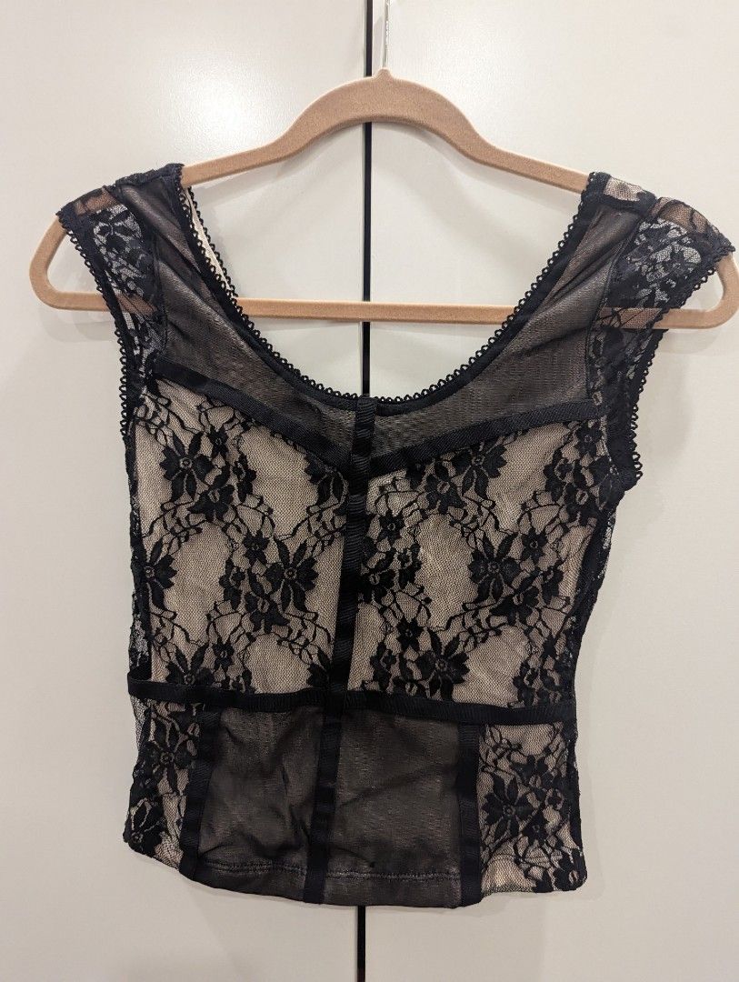H M Black Lace Top Women s Fashion Tops Blouses on Carousell
