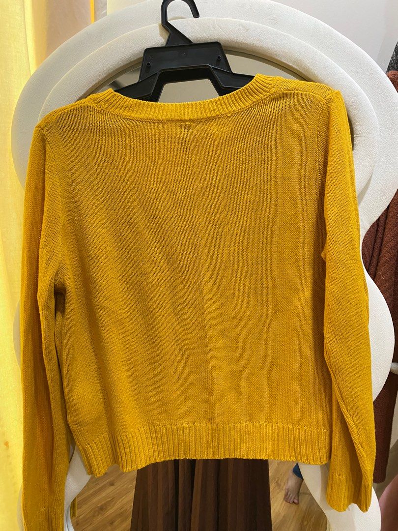 H and m mustard jumper sale