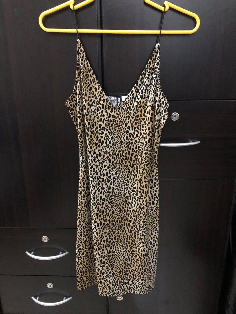 H M LEOPARD DRESS Women s Fashion Dresses Sets Dresses on Carousell
