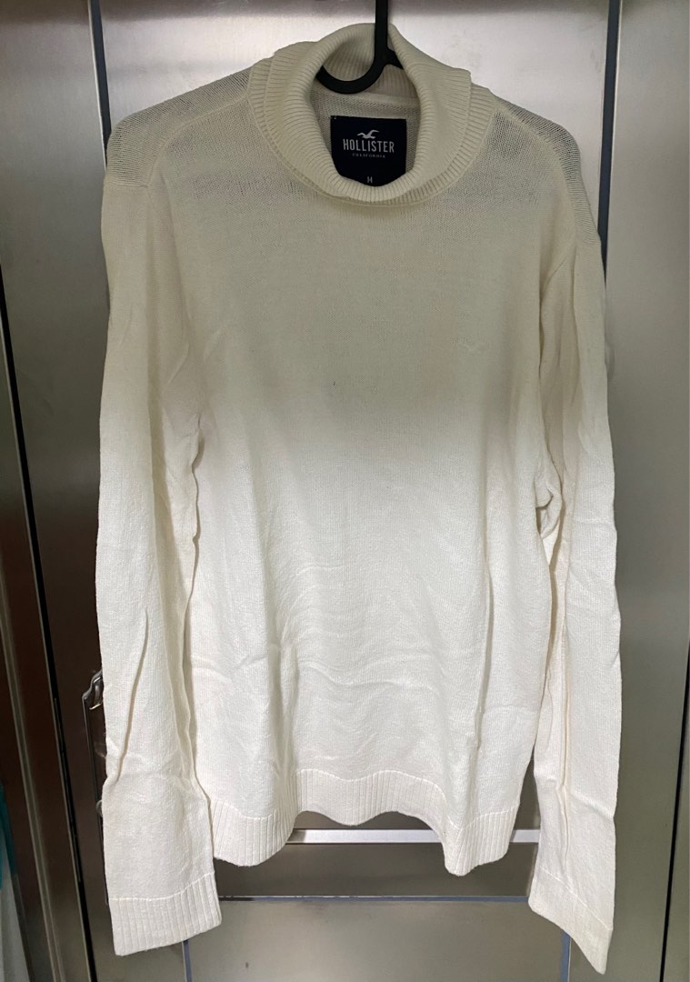 Hollister 2024 turtleneck sweater