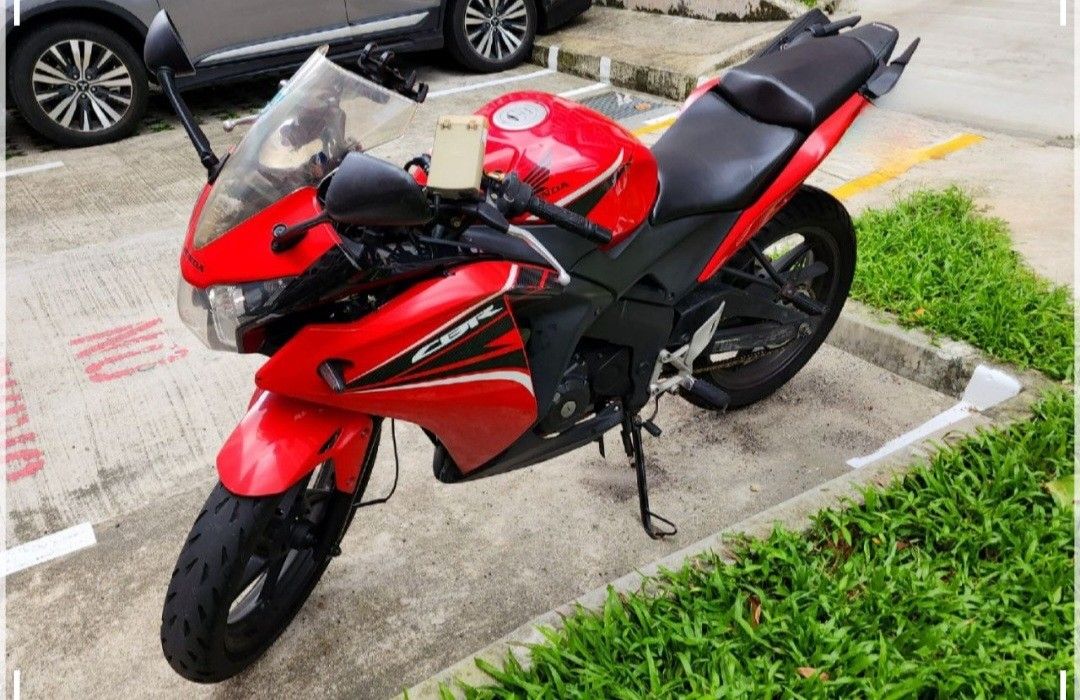 Honda sales v2 motorcycle