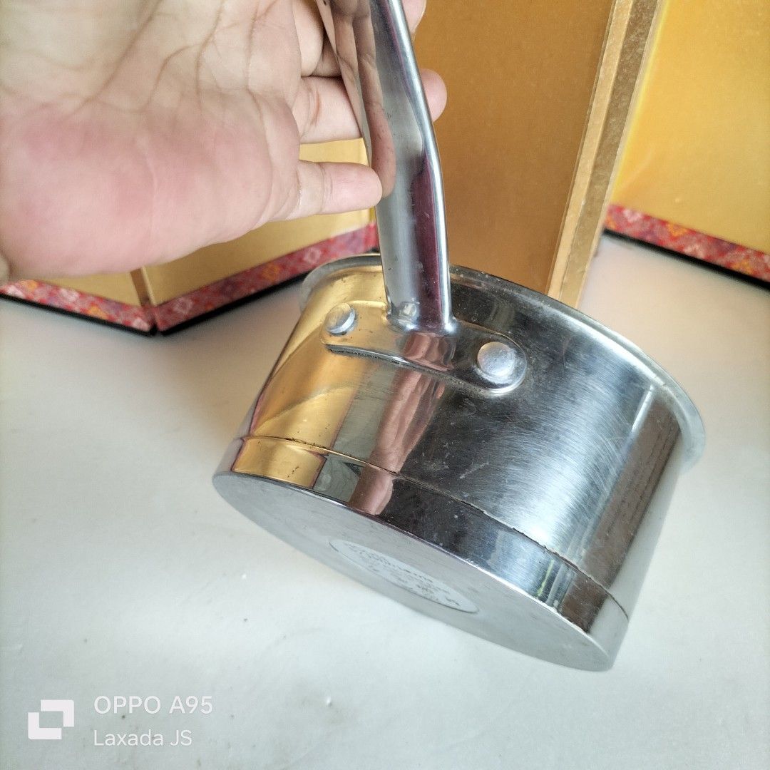 HOUSE OF JOHN LEWIS CASSEROLE on Carousell