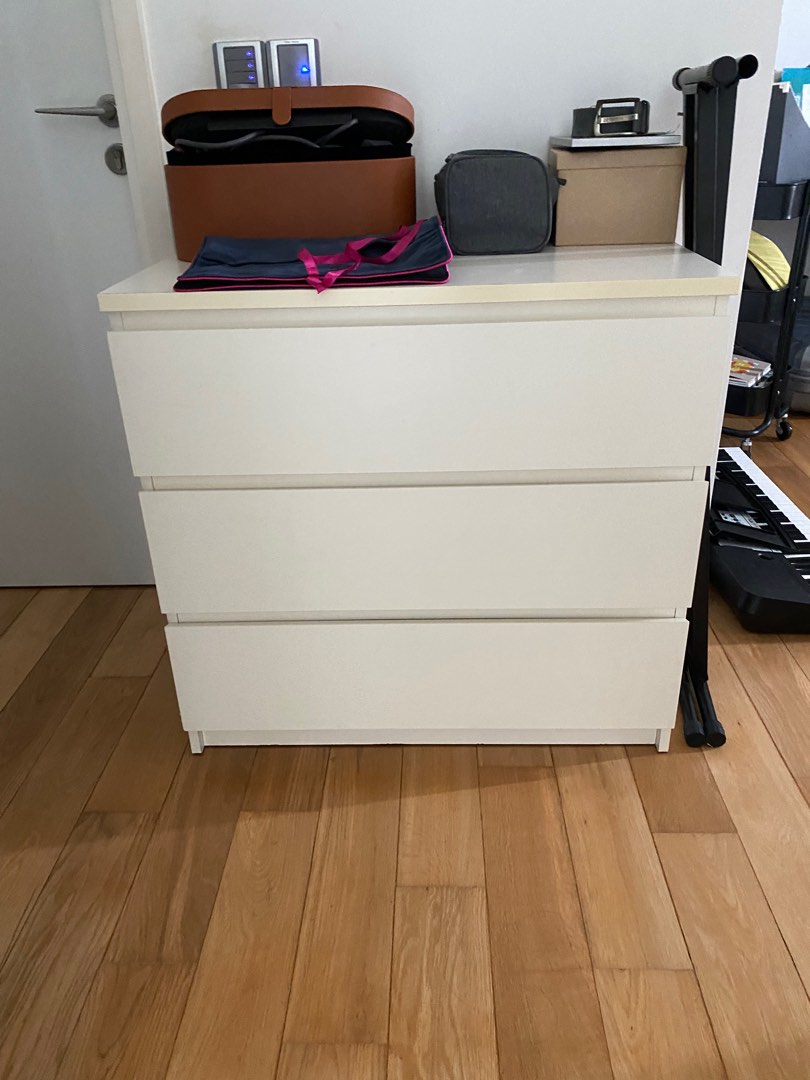 Ikea malm drawers hot sale gumtree