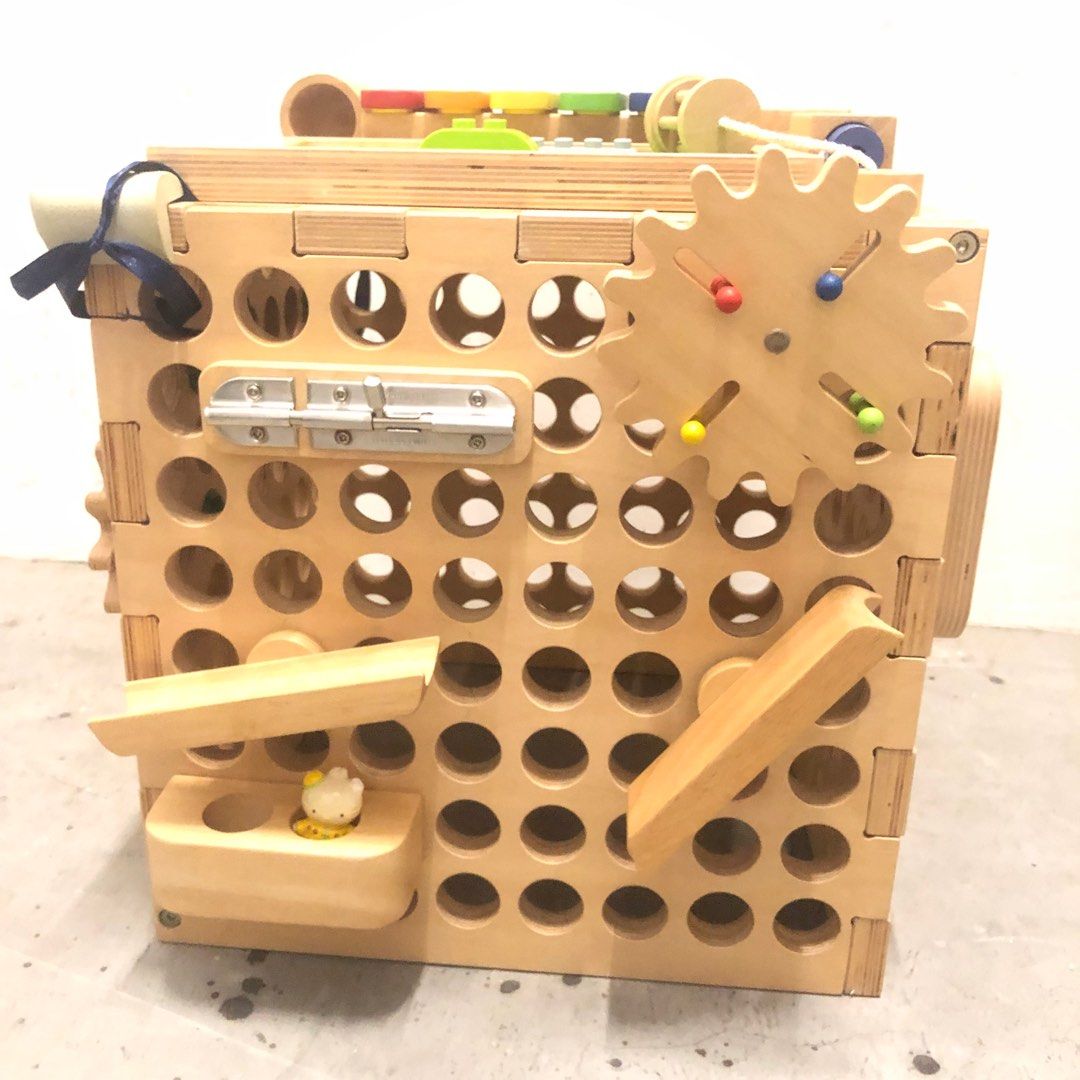 Muro activity cube discount