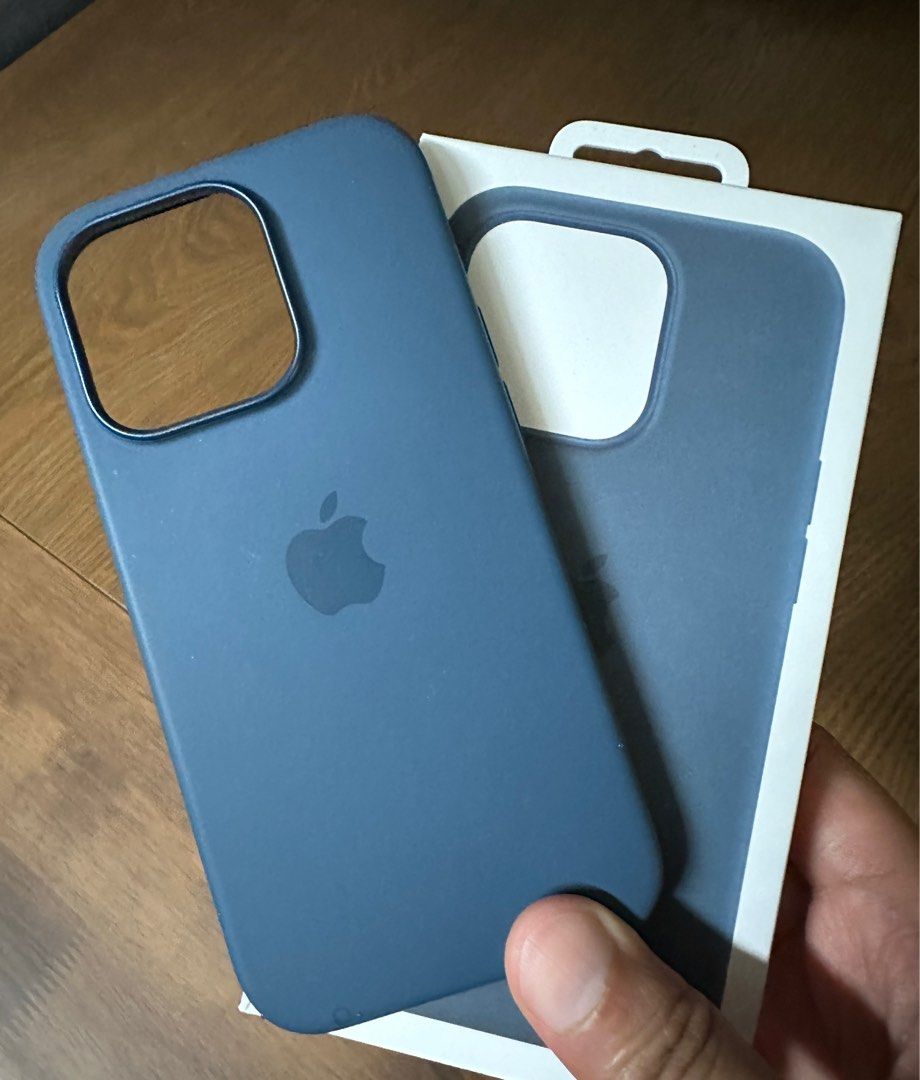 iPhone 15 Pro Max Silicone Case with MagSafe - Storm Blue - Apple