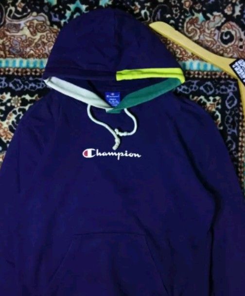 Harga jaket hotsell hoodie champion original