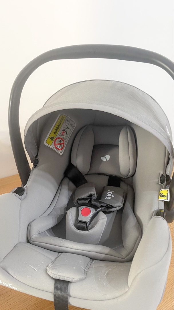 Joie iSnug Infant Car Seat like new, Babies & Kids, Going Out, Car Seats on Carousell
