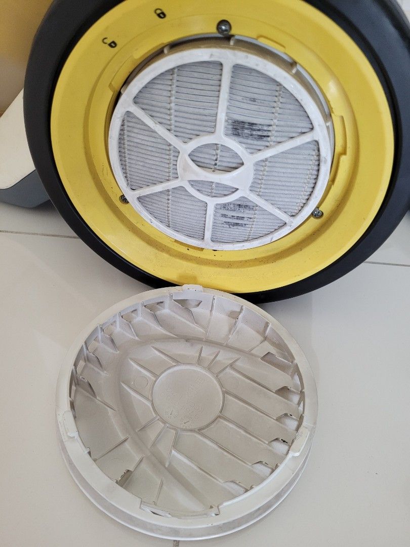 Karcher vc3 vacuum cleaner, TV & Home Appliances, Vacuum Cleaner ...