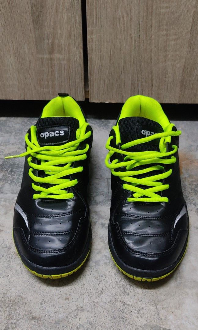 Kasut badminton apacs hot sale
