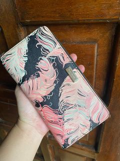 (Category: ) located in . Submitted by thriftworm (Listing ID 1251149142, Image 1). Description: .