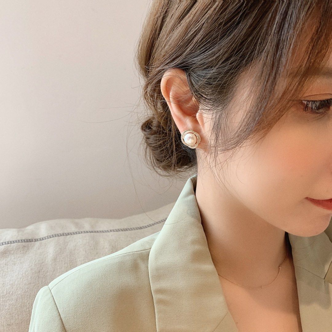 Korean Pearl Earrings