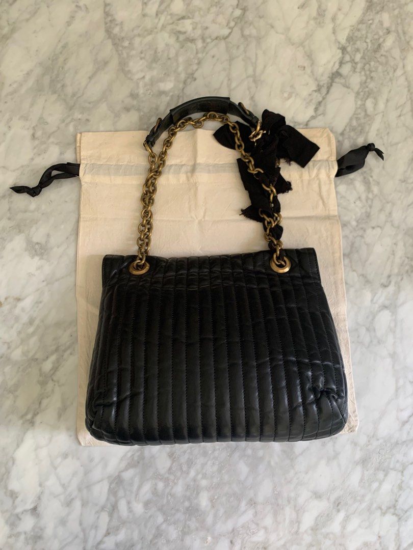 Quilted shoulder top bag black