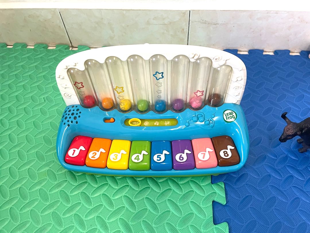 Poppin play piano discount