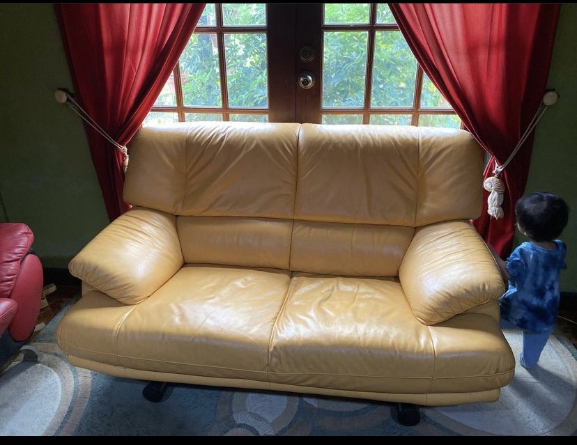 Used outlet leather loveseat