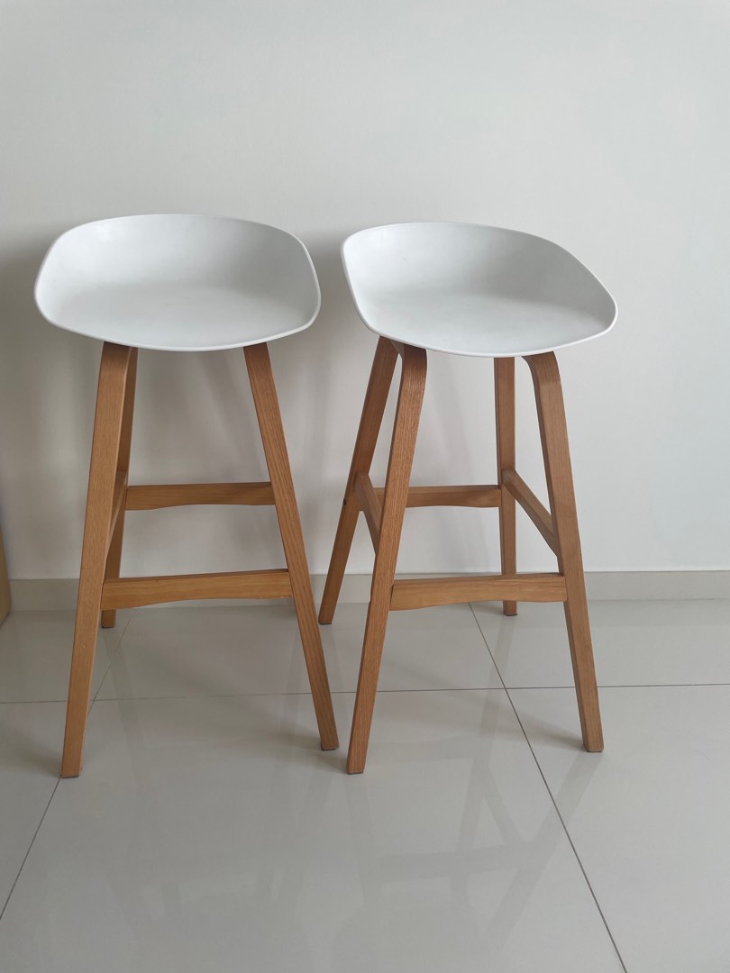 High chairs / bar stools, Furniture & Home Living, Furniture, Chairs on