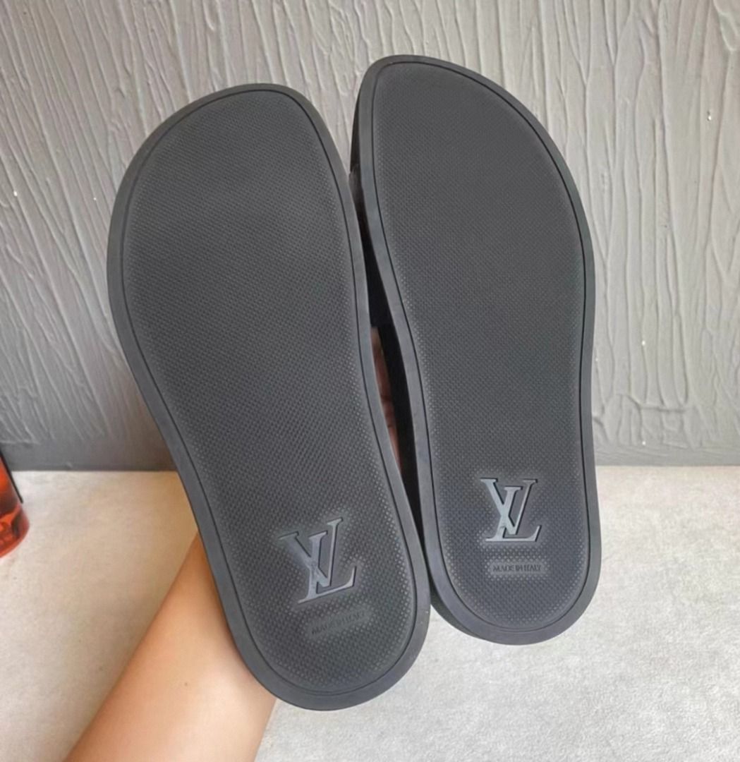 S H O E L O V E R - Louis Vuitton Slippers Size 41 to 44 For price