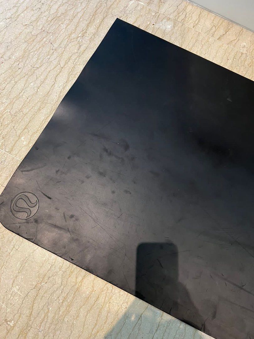 Lululemon yoga discount mat stains