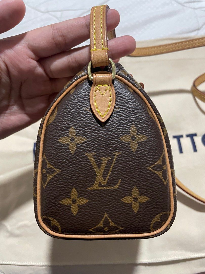 She's 10 years older than me and 1 of 500 — the Speedy 18 released for Louis  Vuitton Japan's 10th anniversary in 1988 (made in France) 🤩🦄 : r/ Louisvuitton