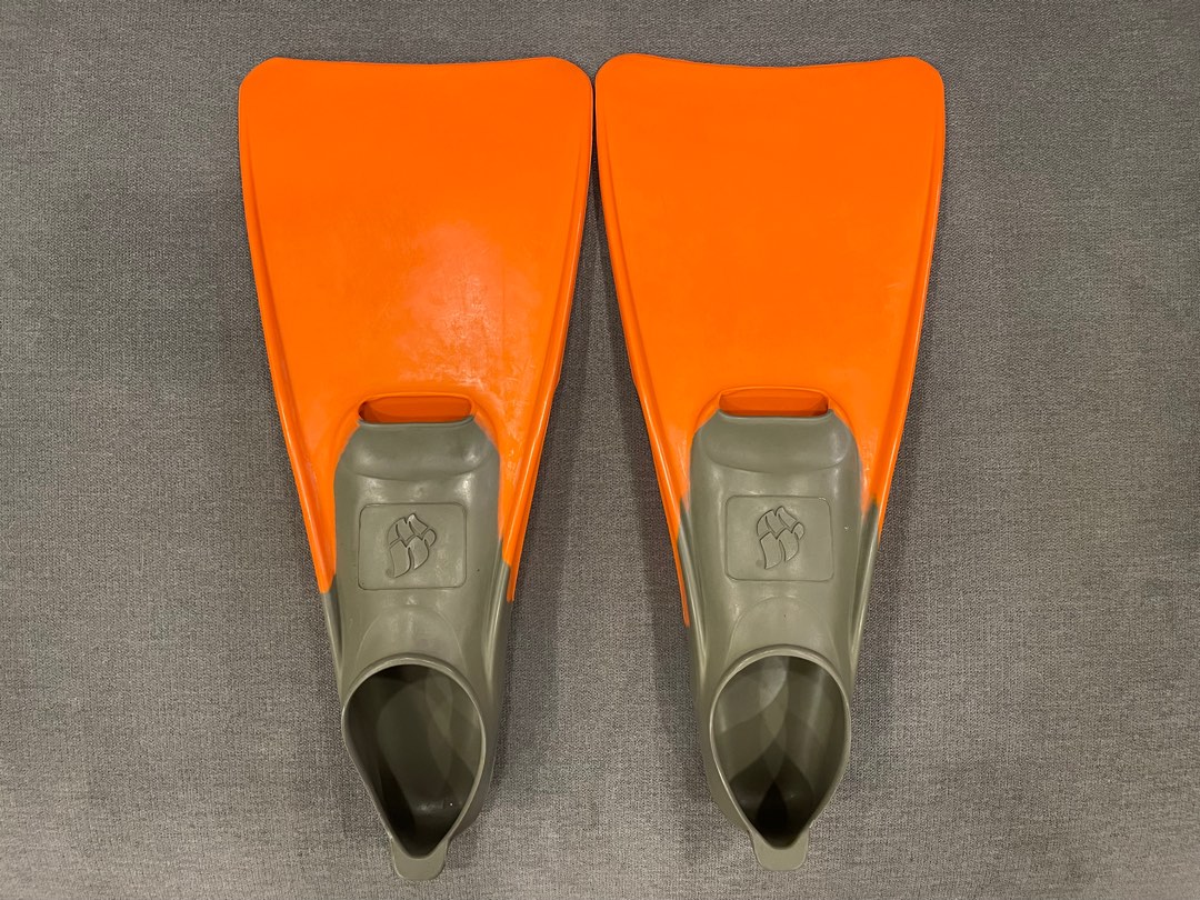 MadWave swimming fins, Sports Equipment, Sports & Games, Water Sports