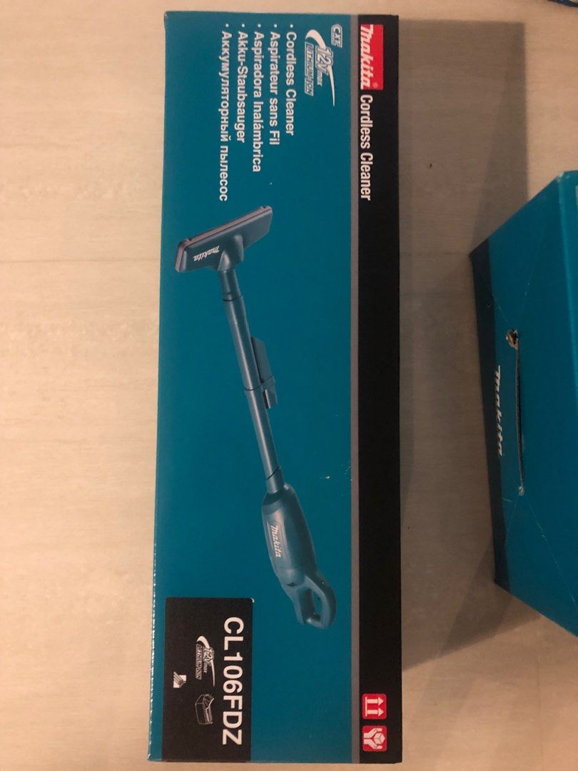 Makita CL106FDZ Handheld Vacuum Cleaner for Portable Vacuuming