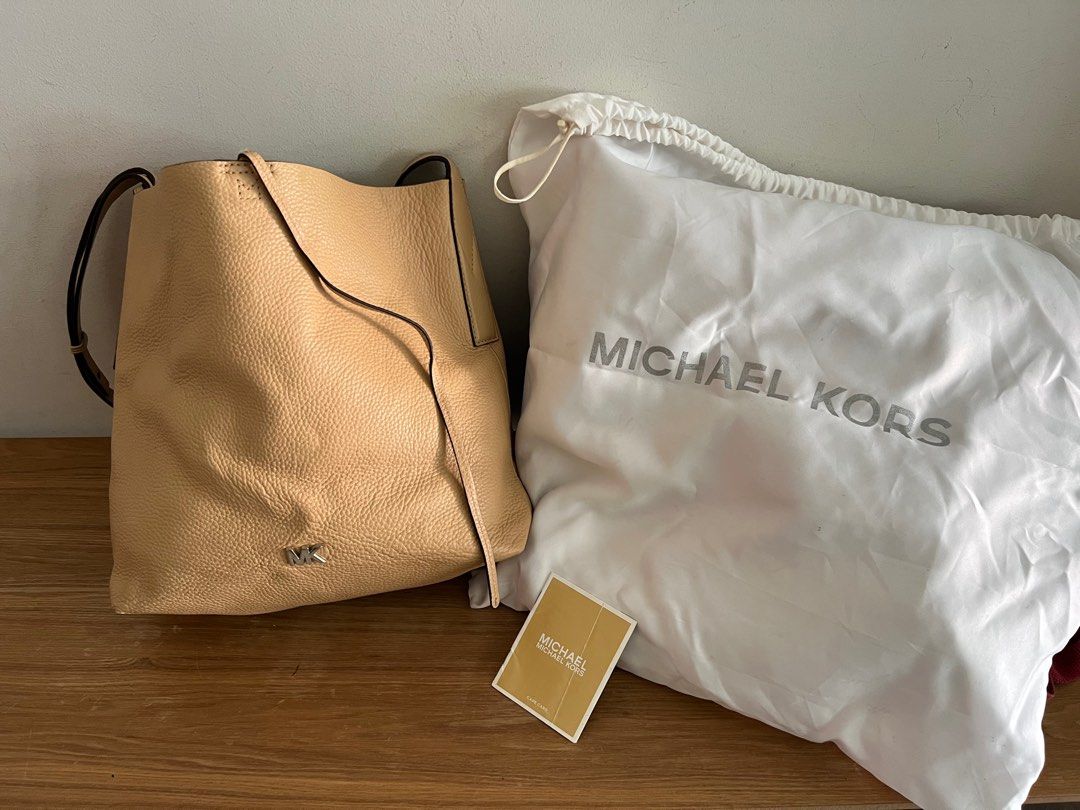 Michael kors junie messenger online