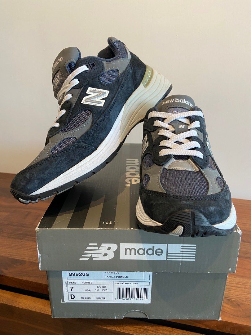 New Balance 992 GG us7 Navy 99.9%new, 男裝, 鞋, 波鞋- Carousell